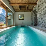 Dağ evi Dolomites Luxe Cesa Del Louf