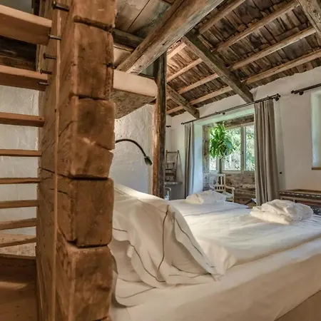 Chalet Dolomites Luxe Cesa Del Louf