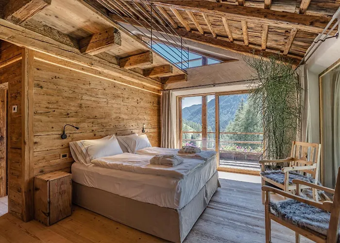 シャレー Dolomites Luxe Cesa Del Louf アラッバ