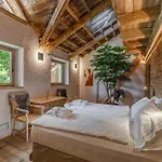Chalet Dolomites Luxe Cesa Del Louf