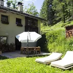 Chalet Dolomites Luxe Cesa Del Louf *