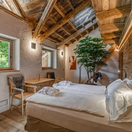 شاليه Dolomites Luxe Cesa Del Louf