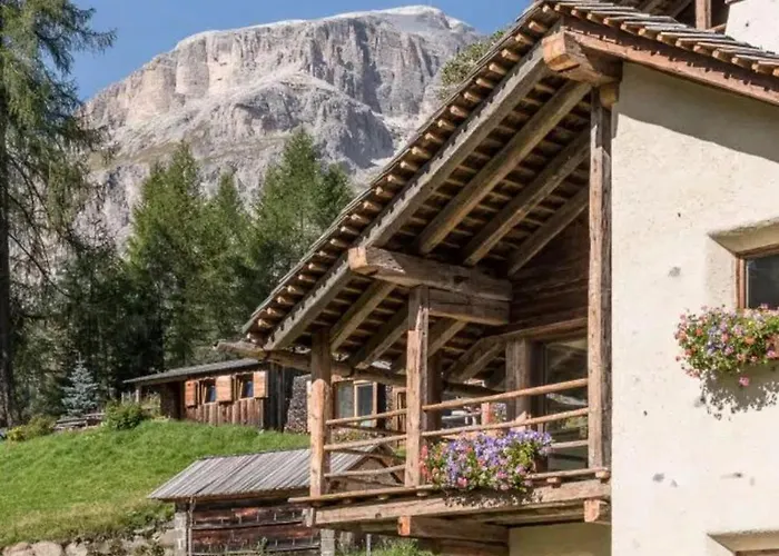 Alpesi faház Dolomites Luxe Cesa Del Louf Arabba
